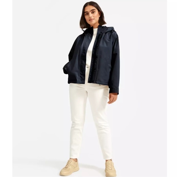 EVERLANE The ReNew Water-Resistant Hooded Windbreaker in Dark Navy Sz S - Picture 3 of 13